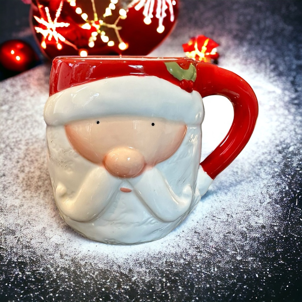 PIER 1 IMPORTS LARGE HAND PAINTED DOLOMITE SANTA CLAUS  MUG 18 oz.